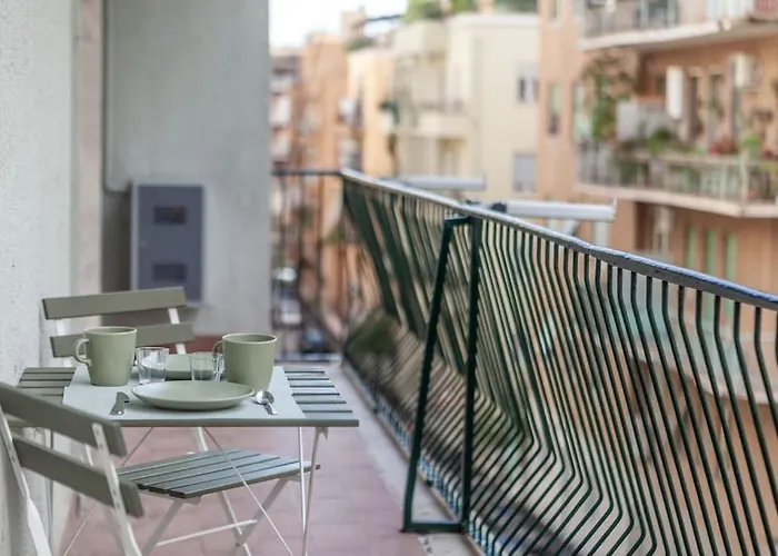 Domus 124, Elegant Comfort With Parking Rome